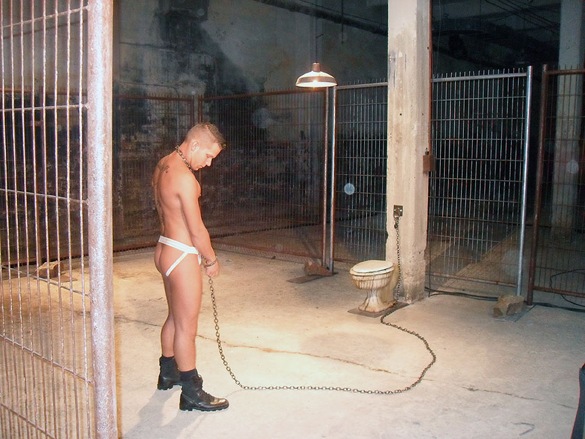 MetalbondNYC gay sex in prison 04