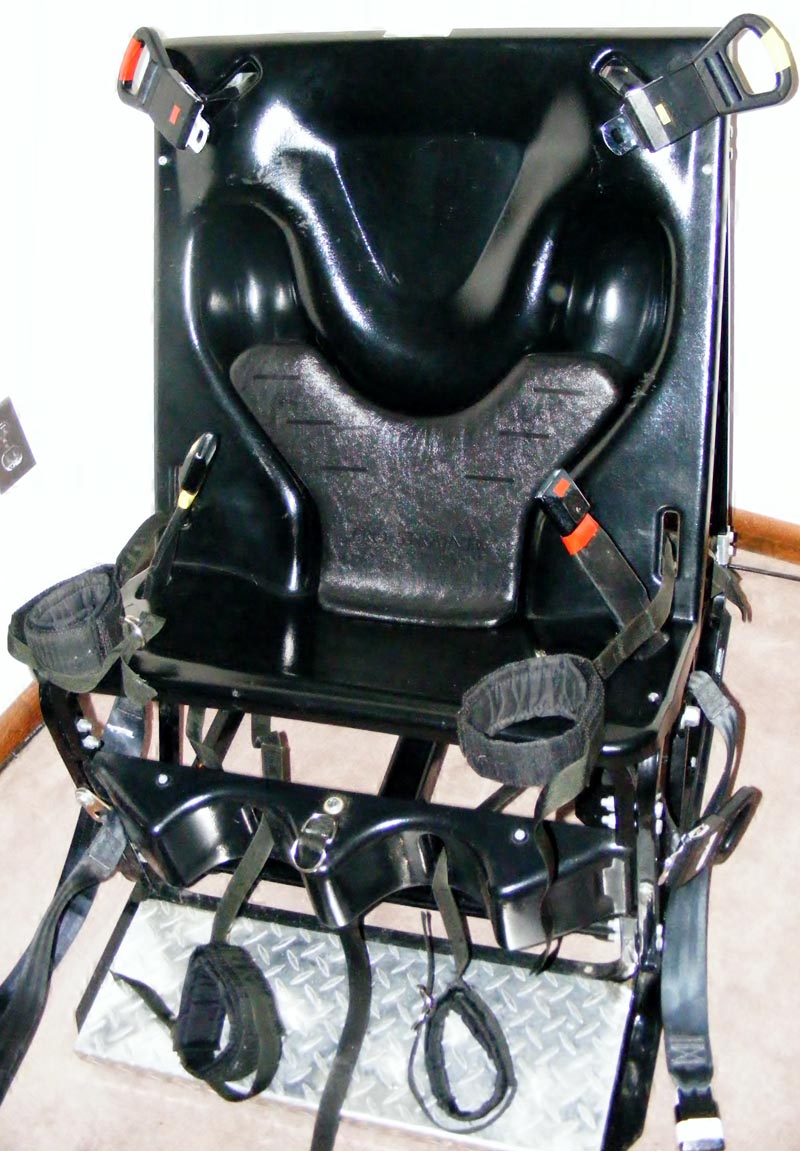 restraint chair