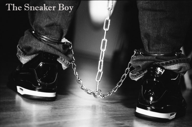 MetalbondNYC_gay_male_bondage_Sneaker_Boy_01