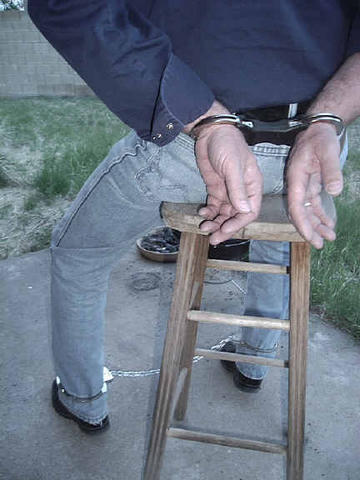 metalbondnyc_handcuffed_06